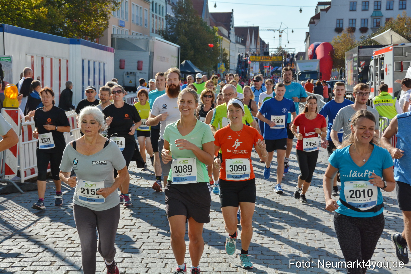 Unterer Markt Stadtlauf Neumarkt 2018 0152